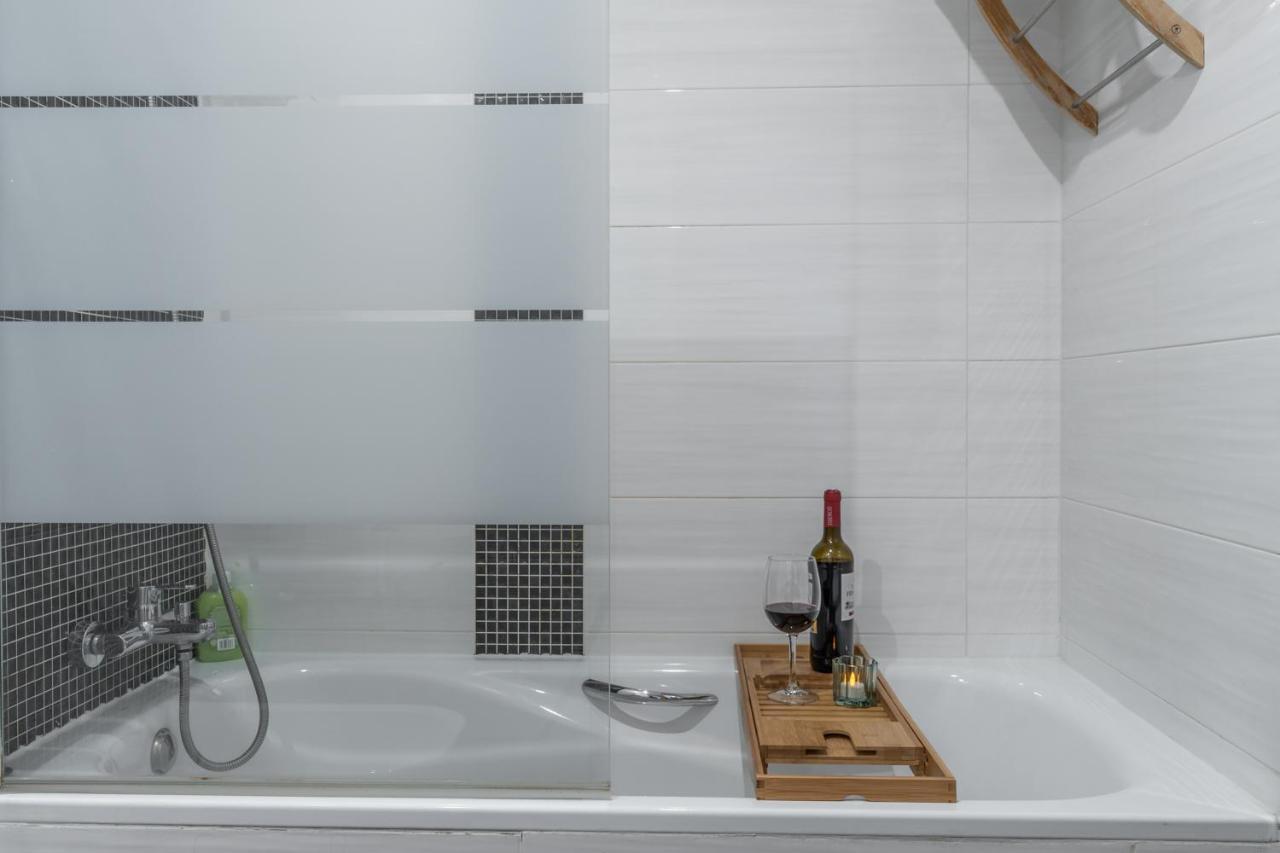 Tuguest Postigo I Catedral Apartment - Free Parking Granada Dış mekan fotoğraf